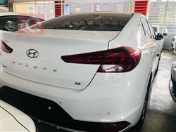 هیوندای ئەلەنترا